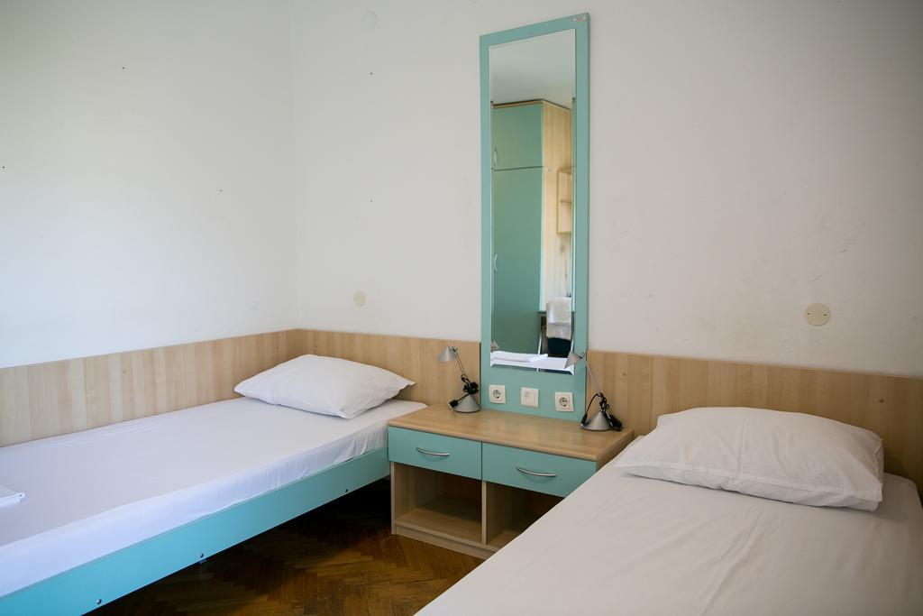 Spinut Hostel